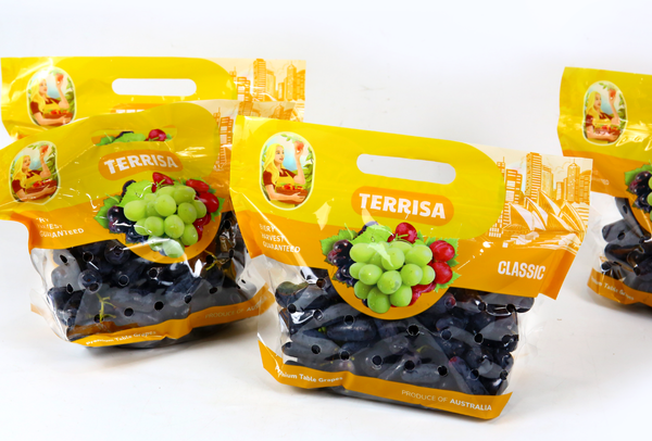 TERRISA Classic Sweet Sapphire Australia Grapes