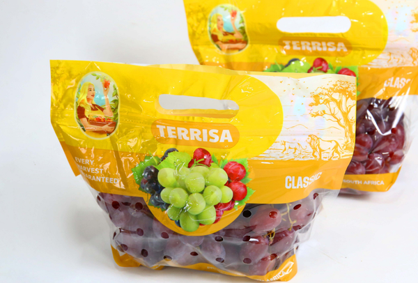 TERRISA Classic South African Red Grapes